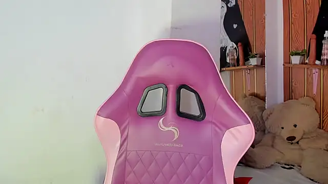 Alika01 online show from 12-01-25, 01:38