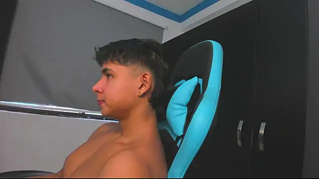 Bray Kevin online show from 10-28-25, 02:31