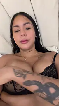 IsabelaVanegas  online show from 11-26-25, 05:36