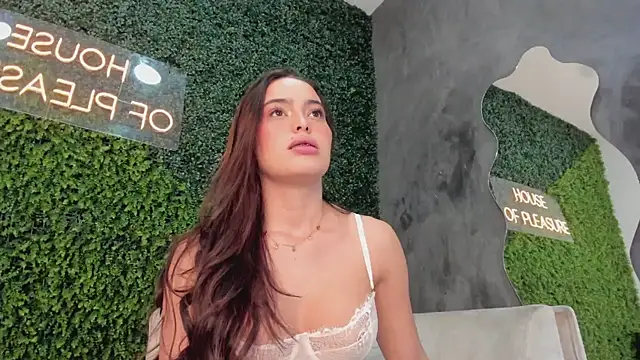 Snapshot of Abby-me chatting on 02-15-25, 12:11 Abby-me online show from 02-15-25, 12:11