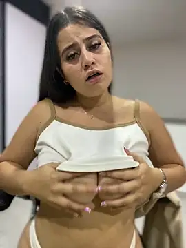 Natalia Cleark09 online show from 02-02-25, 12:09