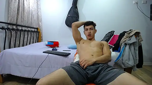 Snapshot of Iam_yourbabyprincess_XD chatting on 01-22-25, 08:18 Iam yourbabyprincess XD online show from 01-22-25, 08:18