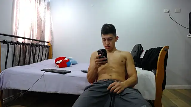 Snapshot of Iam_yourbabyprincess_XD chatting on 02-23-25, 09:16 Iam yourbabyprincess XD online show from 02-23-25, 09:16