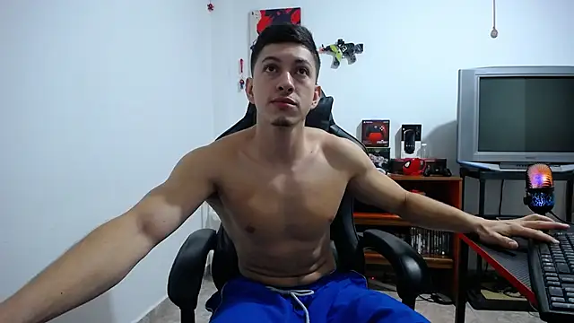 Snapshot of Iam_yourbabyprincess_XD chatting on 09-18-25, 02:57 Iam yourbabyprincess XD online show from 09-18-25, 02:57