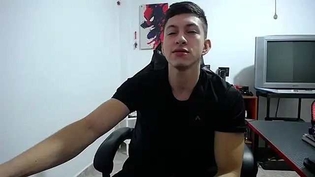 Snapshot of Iam_yourbabyprincess_XD chatting on 10-08-25, 04:10 Iam yourbabyprincess XD online show from 10-08-25, 04:10