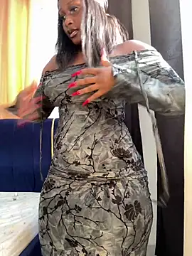 Snapshot of t-Booty_risky_ chatting on 10-03-25, 01:41 t-Booty risky  online show from 10-03-25, 01:41