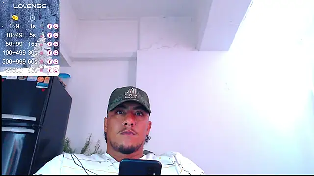 yosoy enzo2020 online show from 12-18-24, 03:33