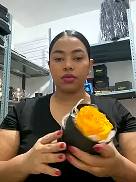 PUSHYLATE online show from 11-27-25, 08:22