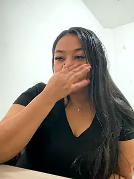 Snapshot of PUSHYLATE chatting on 01-09-26, 02:20 PUSHYLATE online show from 01-09-26, 02:20