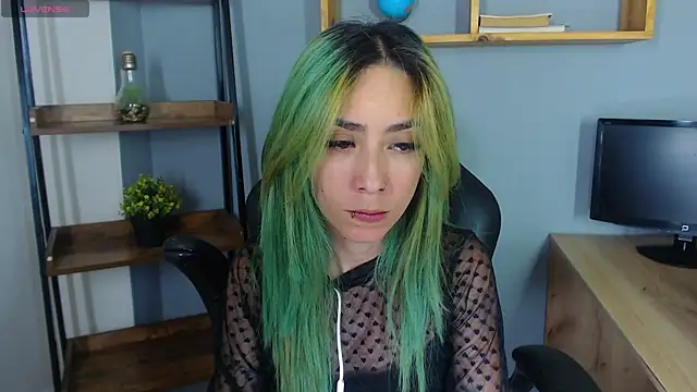 Snapshot of Erika_Stevens chatting on 11-02-25, 12:35 Erika Stevens online show from 11-02-25, 12:35