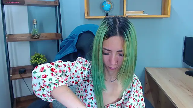 Snapshot of Erika_Stevens chatting on 11-05-25, 02:50 Erika Stevens online show from 11-05-25, 02:50