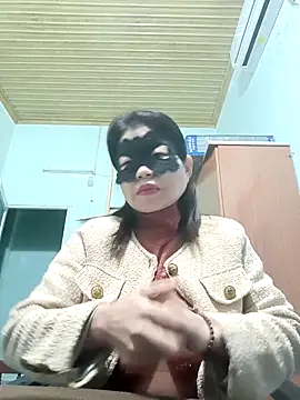 Anna Toy19 online show from 11-28-25, 12:13