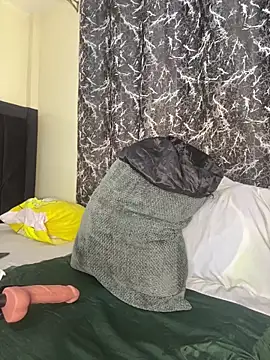 Sexy barb2 online show from 02-17-26, 08:33