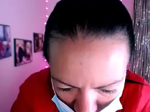 Snapshot of Cristal_w chatting on 12-10-24, 02:39 Cristal w online show from 12-10-24, 02:39