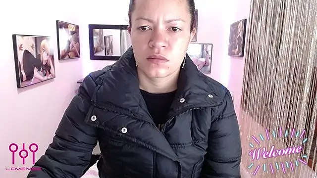 Cristal w online show from 10-24-25, 12:45