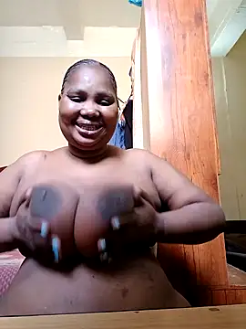 Snapshot of ThickSexyMelons chatting on 02-06-25, 07:45 ThickSexyMelons online show from 02-06-25, 07:45