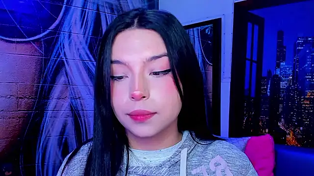 Snapshot of Small_naughty_ chatting on 12-07-24, 01:07 Small naughty online show from 12-07-24, 01:07