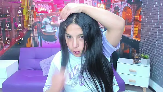 Snapshot of Small_naughty_ chatting on 11-14-25, 02:16 Small naughty online show from 11-14-25, 02:16