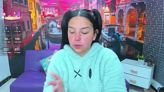 Snapshot of Small_naughty_ chatting on 12-04-25, 01:42 Small naughty online show from 12-04-25, 01:42