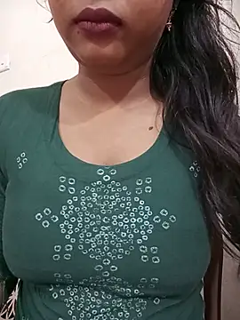 Snapshot of Anusri- chatting on 07-15-26, 01:27 Anusri- online show from 07-15-26, 01:27