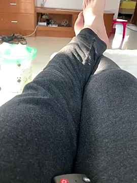 Beijing2000 online show from 12-17-25, 01:33