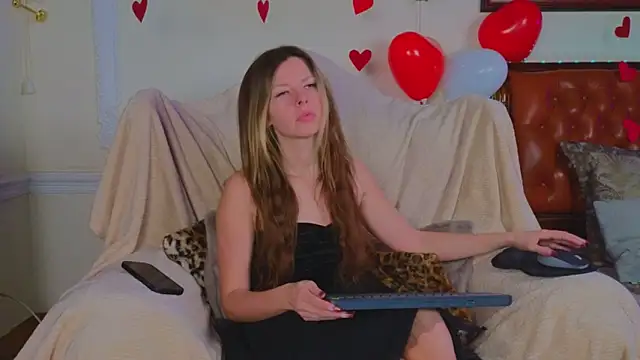 Real Tini online show from 02-17-25, 06:20