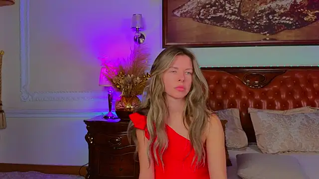 Real Tini online show from 11-13-25, 06:12