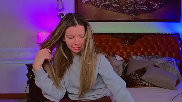 Real Tini online show from 01-19-26, 06:17