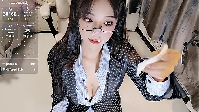 Snapshot of Ti_amo_UU chatting on 09-14-25, 12:04 Ti amo UU online show from 09-14-25, 12:04