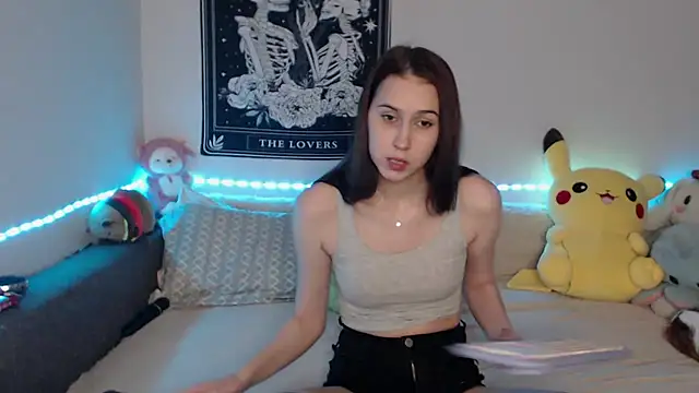 Snapshot of ArmiEri chatting on 01-11-25, 09:36 ArmiEri online show from 01-11-25, 09:36