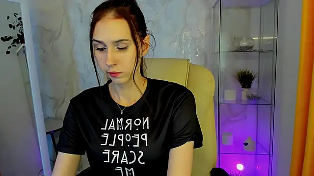 Snapshot of ArmiEri chatting on 11-09-25, 06:39 ArmiEri online show from 11-09-25, 06:39