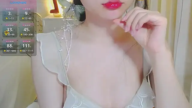 Snapshot of NGOCHA_06 chatting on 03-21-26, 04:28 NGOCHA 06 online show from 03-21-26, 04:28