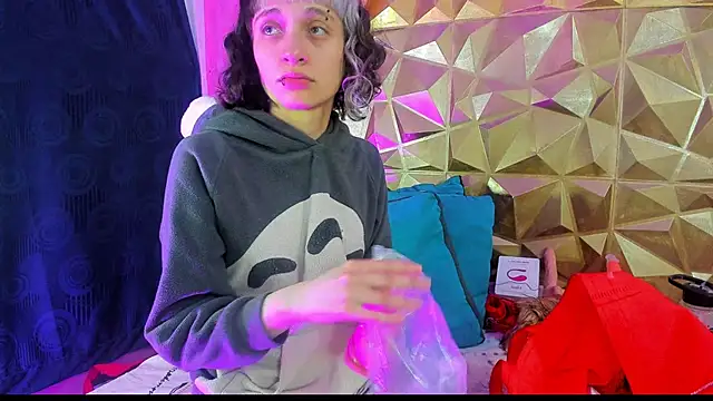 neeko princes online show from 01-05-25, 06:13