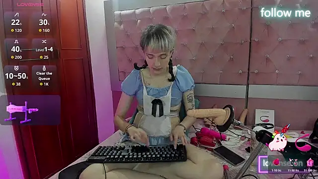 neeko princes online show from 11-18-25, 12:31