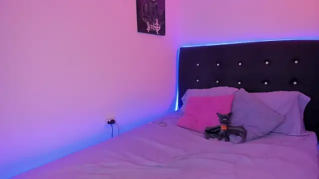 sweett dirty online show from 04-14-26, 11:49