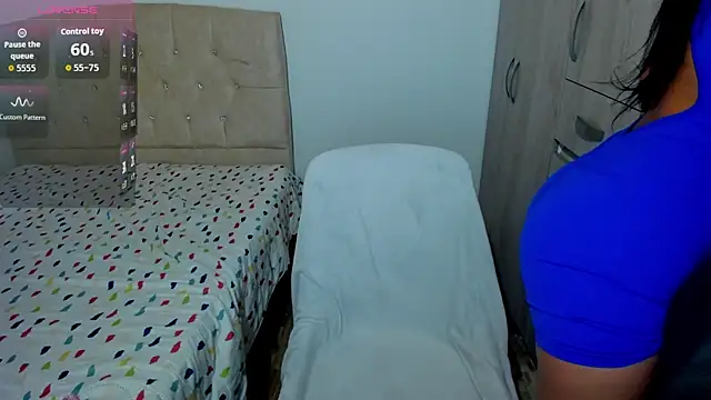 emily1  online show from 12-17-25, 12:33