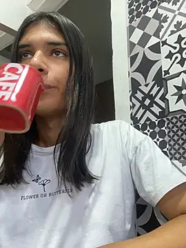 Snapshot of mariy_ chatting on 01-21-25, 09:04 mariy online show from 01-21-25, 09:04