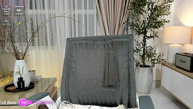  Joliie  online show from 03-17-26, 04:54