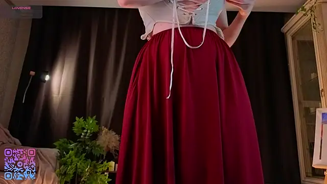 SoniaScott online show from 12-16-25, 02:16