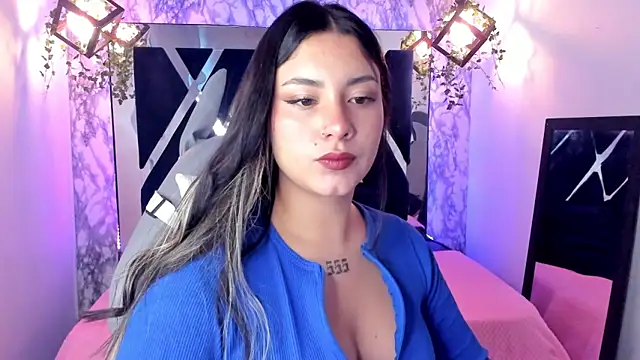 Lia 14  online show from 01-30-25, 11:22