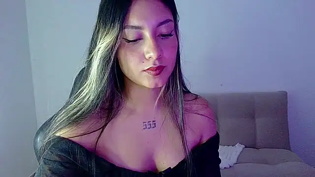 Lia 14  online show from 03-06-26, 10:39