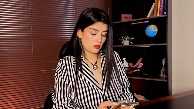 Snapshot of missatenea chatting on 07-21-26, 01:57 missatenea online show from 07-21-26, 01:57