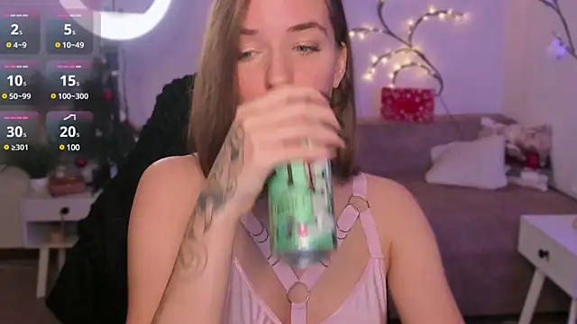 Eli Llie online show from 01-04-25, 01:53