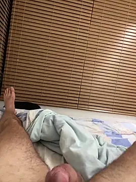 bruno106969 online show from 04-10-26, 10:36