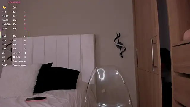 Snapshot of Tifany_lopezz chatting on 11-20-25, 11:15 Tifany lopezz online show from 11-20-25, 11:15