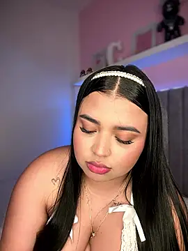 Snapshot of Emily_cooper20 chatting on 01-10-26, 02:02 Emily cooper20 online show from 01-10-26, 02:02