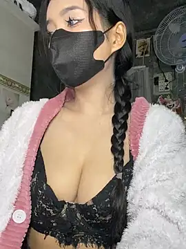 Snapshot of -KathySweet- chatting on 01-11-25, 04:59 -KathySweet- online show from 01-11-25, 04:59