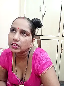 reemacouple007 online show from 09-22-25, 05:31