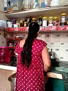 reemacouple007 online show from 10-13-25, 03:28