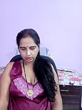 Snapshot of reemacouple007 chatting on 05-01-26, 12:48 reemacouple007 online show from 05-01-26, 12:48